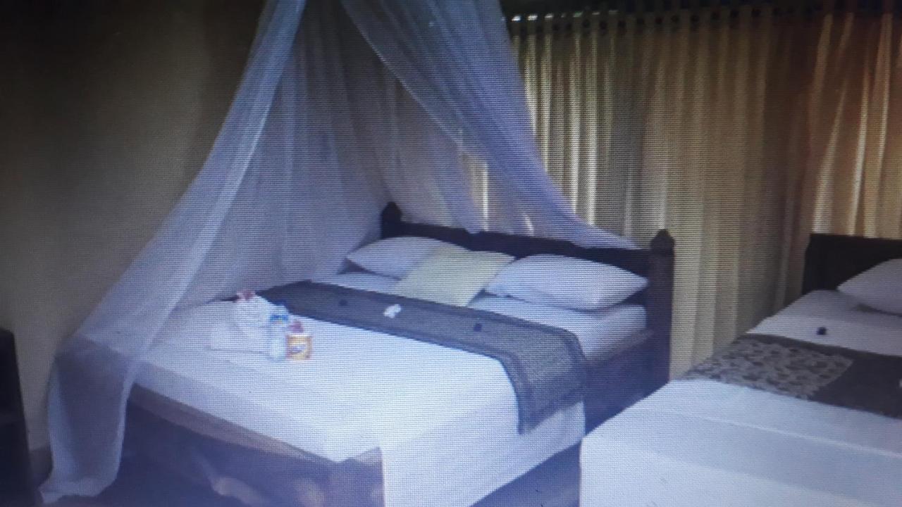 Fullesguesthouse Τζίλι Τραγουανγκάν Εξωτερικό φωτογραφία