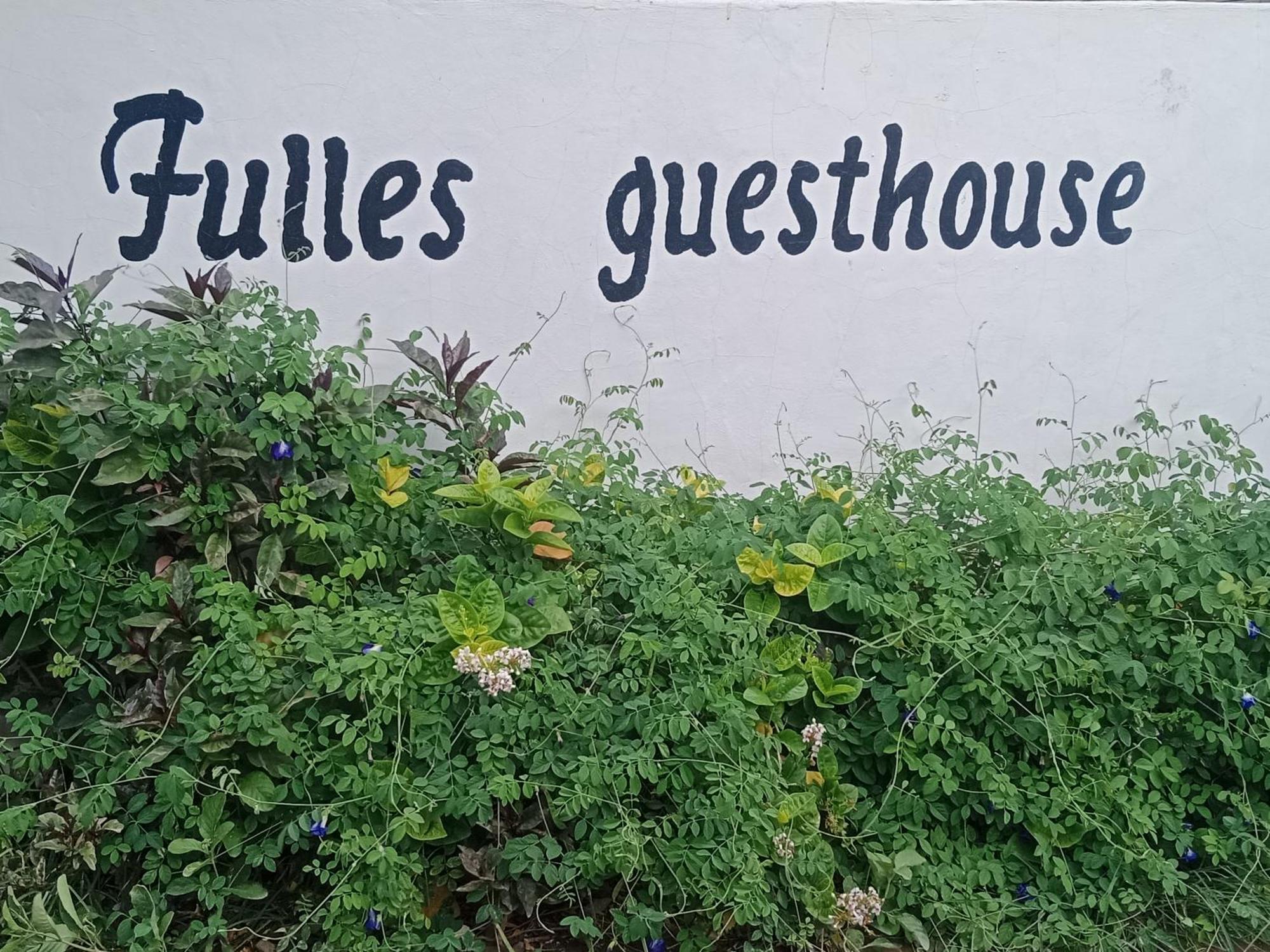Fullesguesthouse Τζίλι Τραγουανγκάν Εξωτερικό φωτογραφία