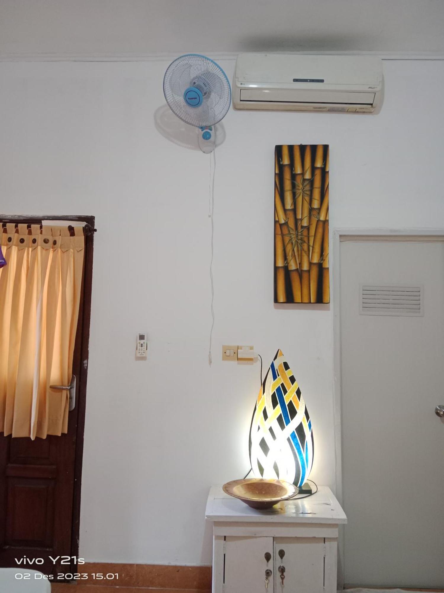 Fullesguesthouse Τζίλι Τραγουανγκάν Εξωτερικό φωτογραφία